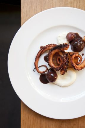 Aragona restaurant octopus cauliflower puree northwest wining and dining downtown seattle website link